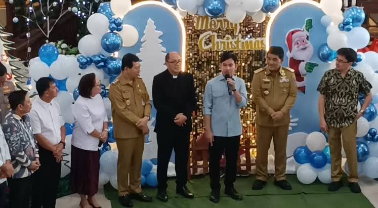 Wapres Gibran Kunjungi Gereja Gpdi Di Manado: Semoga Natal Tahun Ini Bawa Keberkahan
